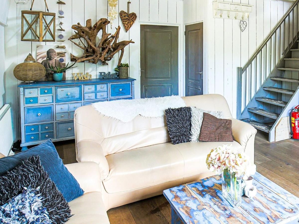 Traditional Farmhouse In Egmond Aan Den Hoef With Sauna Villa Rinnegom Екстериор снимка